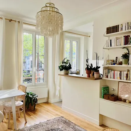 Apartment Luxury Cocoon In 11th Paris