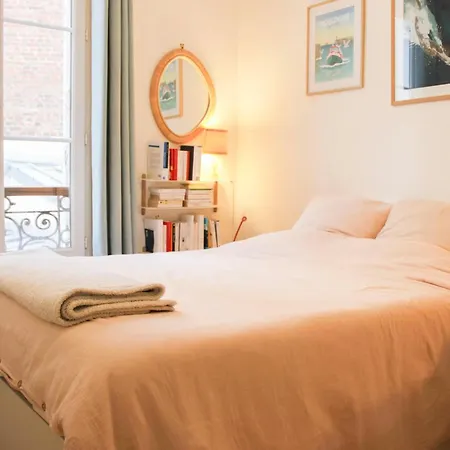 Luxury Cocoon In 11th Parigi